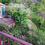 La Maison De Ninia بيت للعطل *